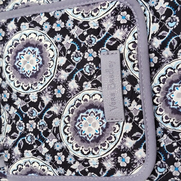 3 Vera Bradley Crossbody bags - Picture 3 of 10